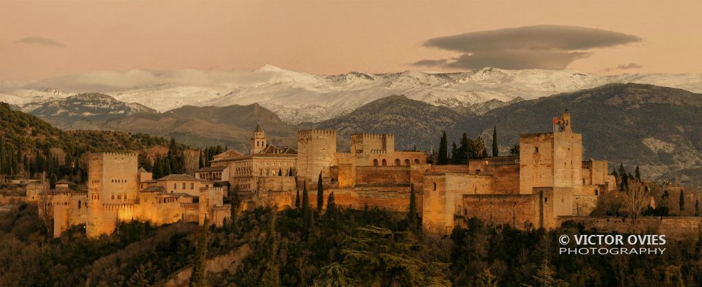 Alhambra and Sierra Nevada from Albaicin 